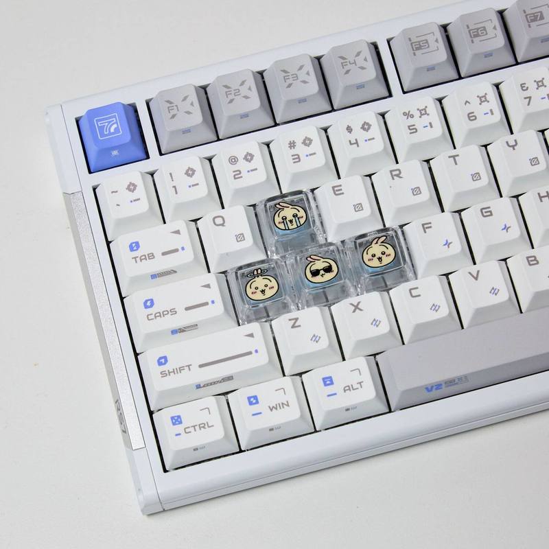 Chiikawa 4 Adet El Yapımı Şeff - Gaming Keyboard Esports incelemesi ve fiyatı